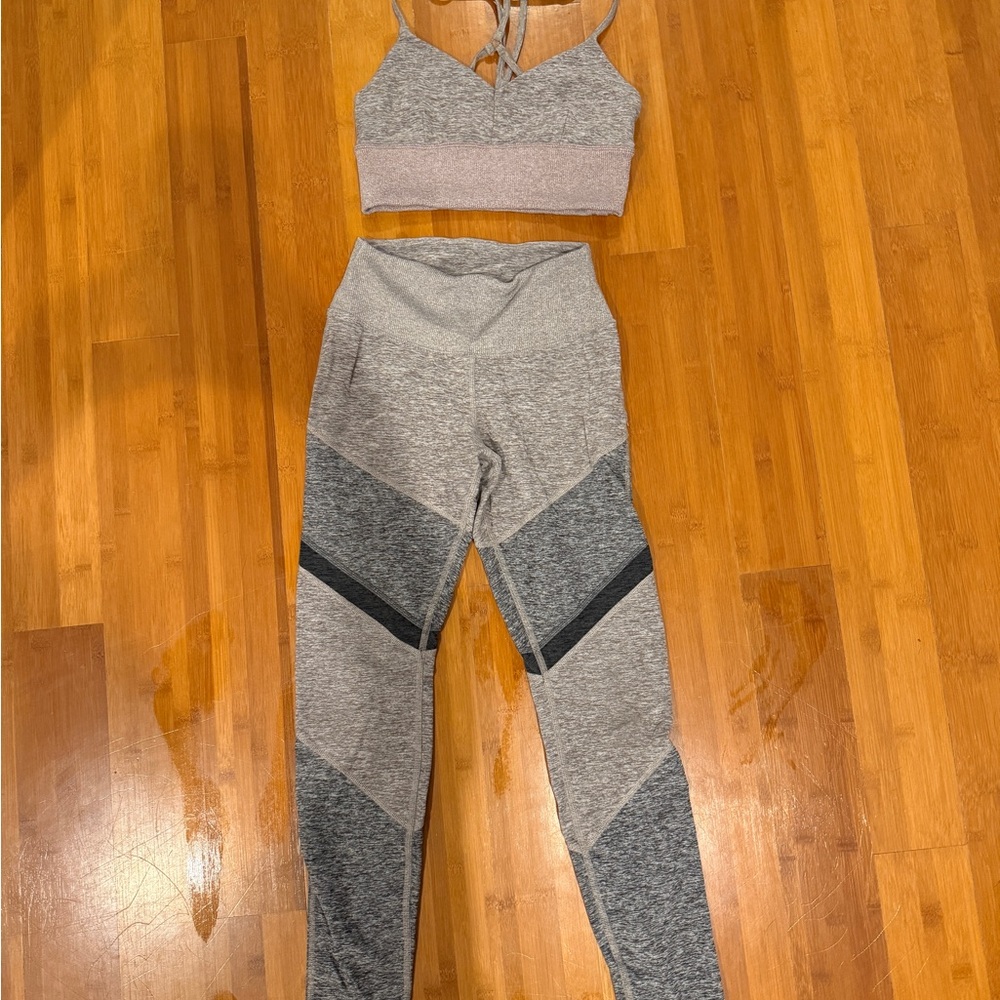ALO Yoga Heathered Gray Apparel